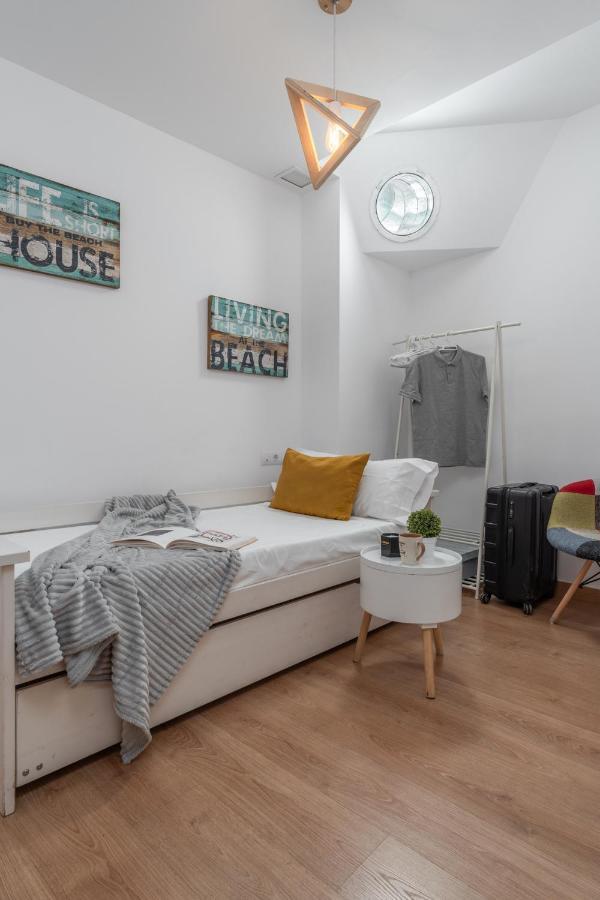 Tuguest Postigo I Catedral Apartment - Free Parking Granada Eksteriør billede