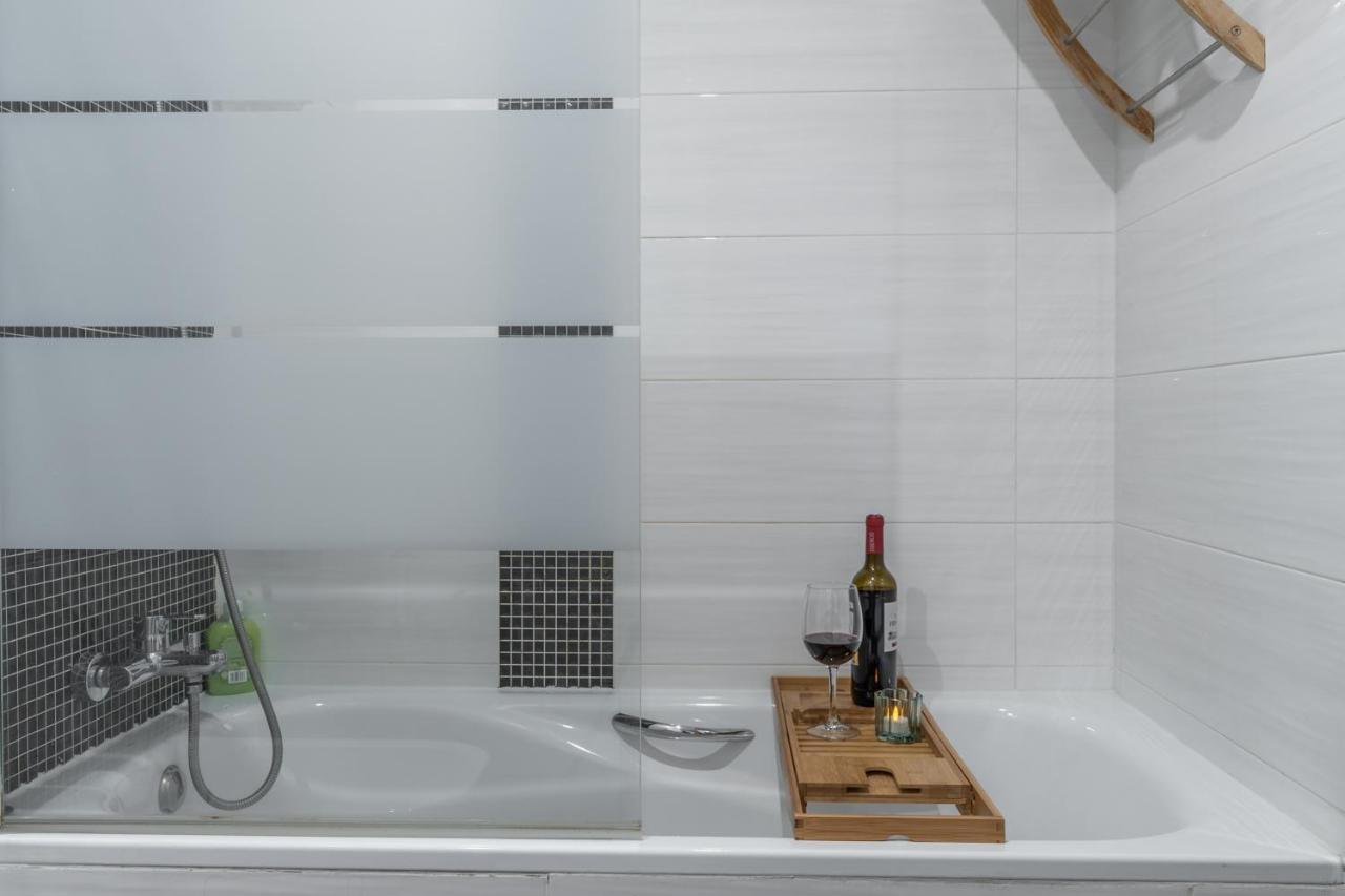 Tuguest Postigo I Catedral Apartment - Free Parking Granada Eksteriør billede